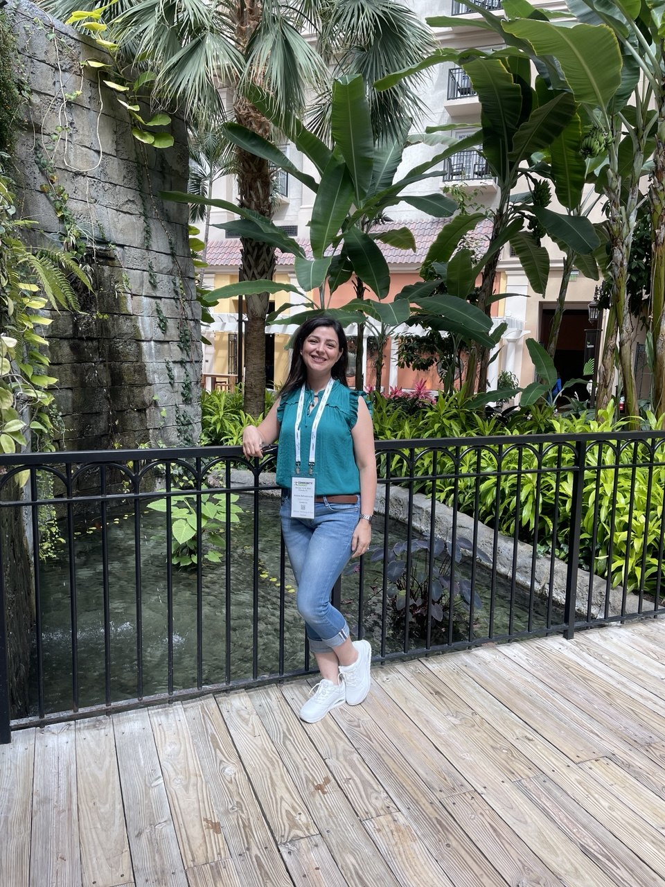 Arezou Behnam — Founder & Lead Consultant, Dynamix Advisor